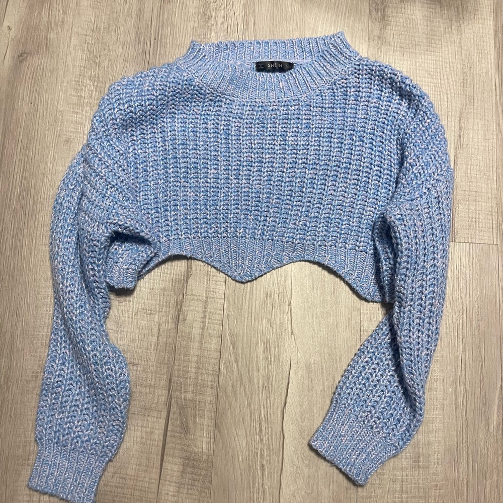 Comfortable knitted crop top sweaters